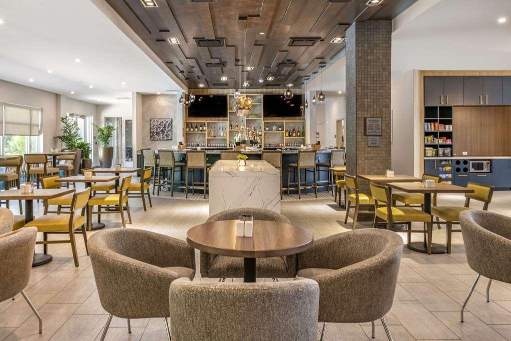 奥兰多机场坎布里亚酒店 餐厅 照片